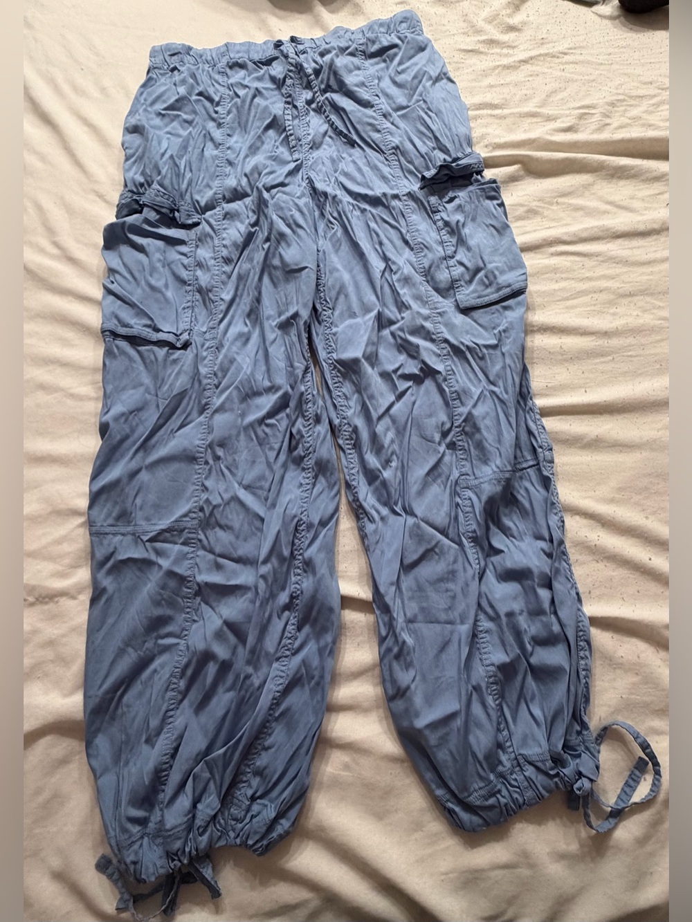 Lululemon light blue cargo pants size L